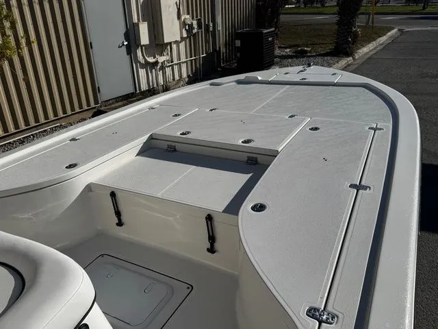 Slide: The Image of Sea Born FX24 Bay 2026 - 7