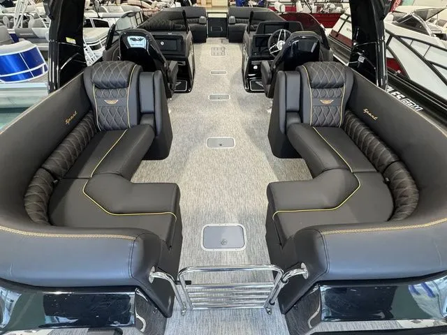 Slide: The Image of Bennington QX Quad Bench 30 QXFBWAX2 2026 - 14