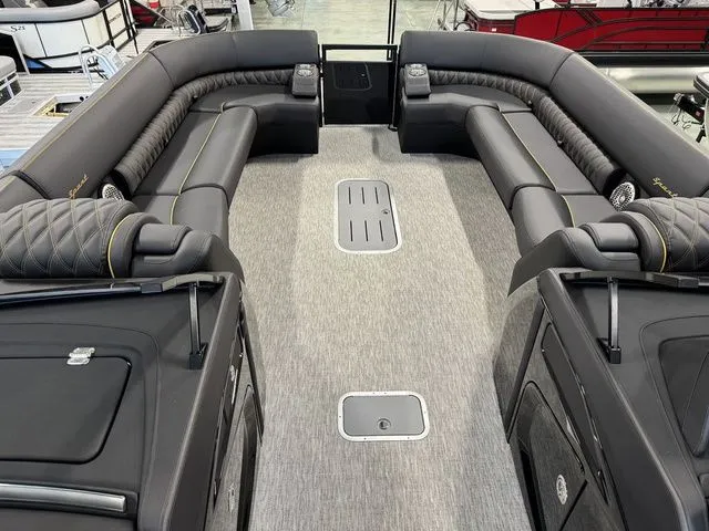 Slide: The Image of Bennington QX Quad Bench 30 QXFBWAX2 2026 - 27