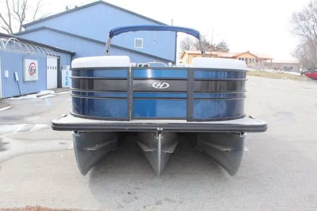 Slide: The Image of Harris Sunliner 230 CWDH 2022 - 2