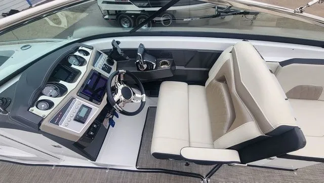 Slide: The Image of Monterey 298SS Super Sport 2023 - 4