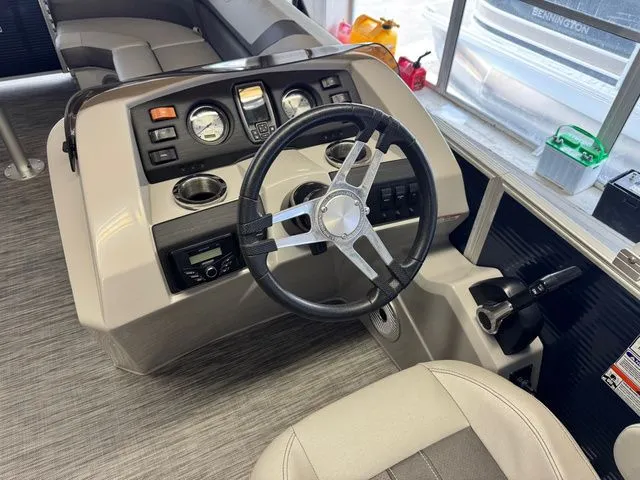 Slide: The Image of Bennington 23 SSRCX 2020 - 8