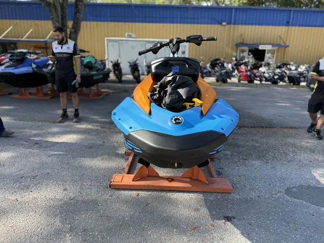 Slide: The Image of Sea-Doo Spark™Trixx for 3 Rotax® 900 ACE™ - 90 iBR and Aud 2026 - 3