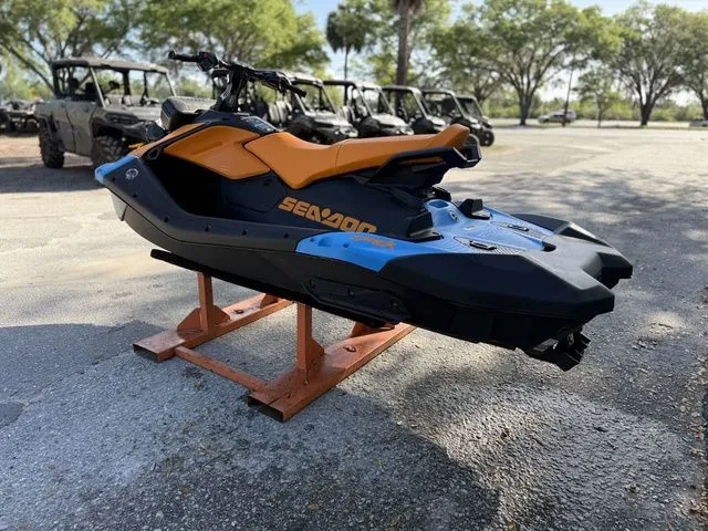 Slide: The Image of Sea-Doo Spark™Trixx for 3 Rotax® 900 ACE™ - 90 iBR and Aud 2026 - 6