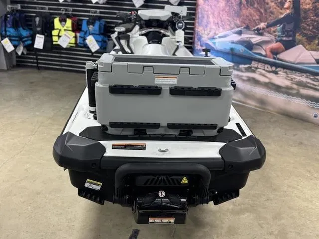 Slide: The Image of Sea-Doo FISH PRO 2026 - 7