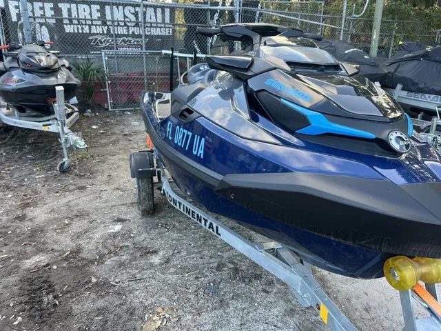 Slide: The Image of Sea-Doo GTX 170 2025 - 2