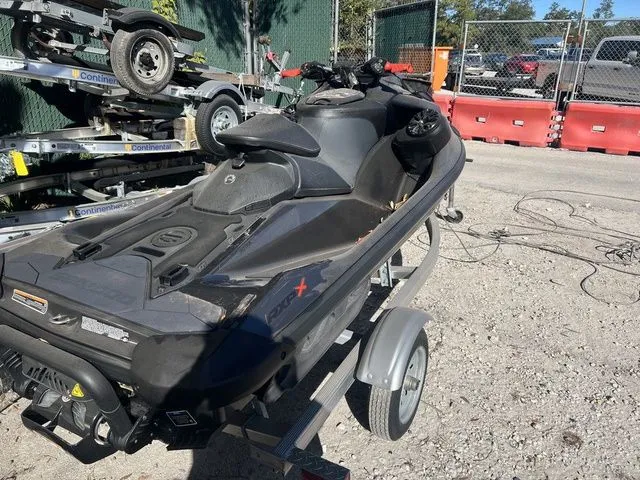 Slide: The Image of Sea-Doo RXP X 300 AUDIO 2023 - 5
