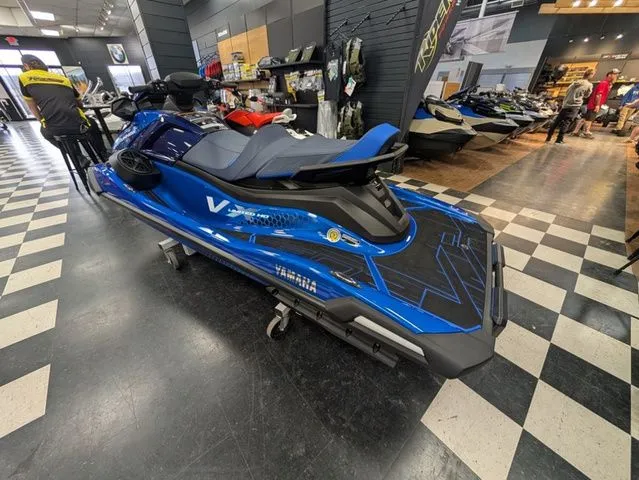 Slide: The Image of Yamaha VX Limited HO 2026 - 6