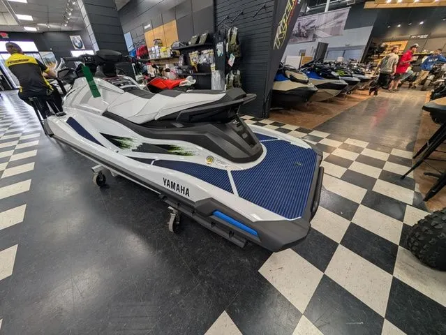 Slide: The Image of Yamaha VX Deluxe 2026 - 6