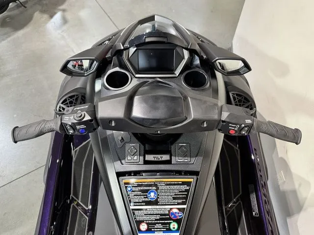 Slide: The Image of Yamaha FX SVHO 2026 - 8