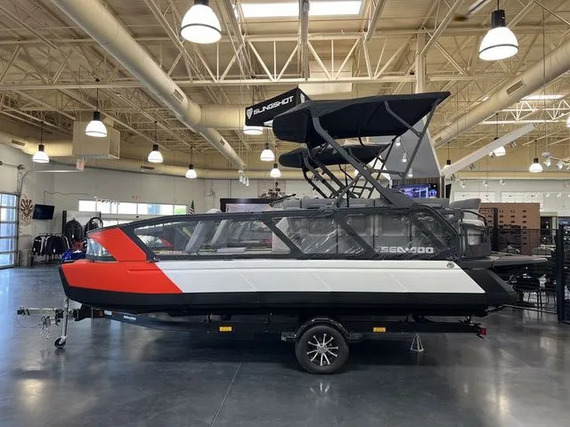 The Image of Sea-Doo Switch Sport 21 2025 - 1