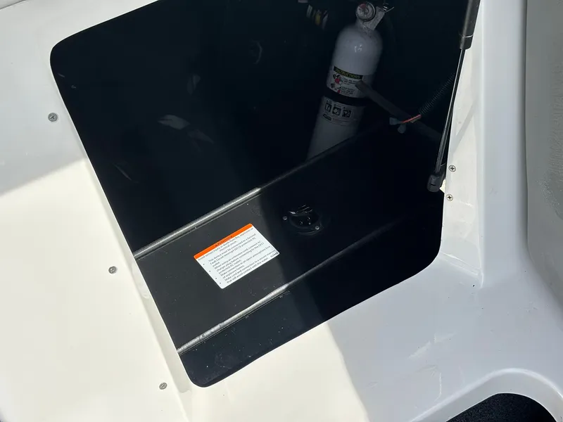 Slide: The Image of Tigé 23ZX 2020 - 37