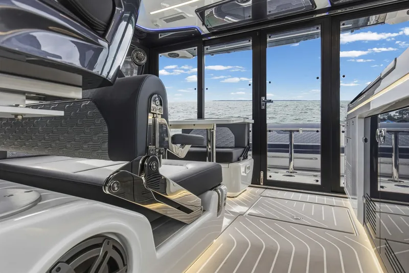 Slide: The Image of Galeon 435 GTO 2026 - 41