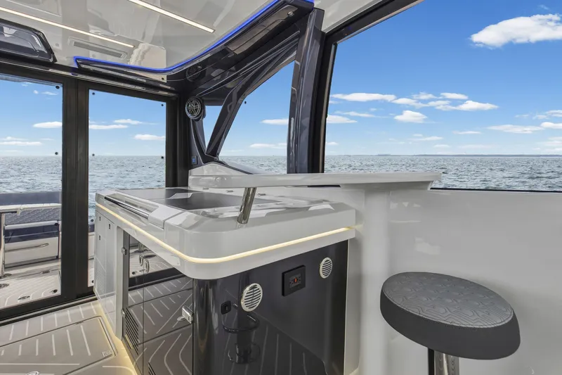 Slide: The Image of Galeon 435 GTO 2026 - 46