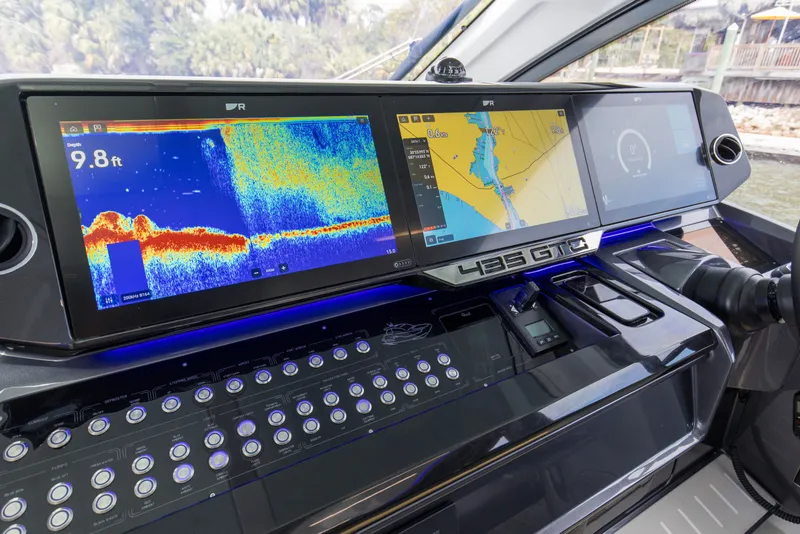 Slide: The Image of Galeon 435 GTO 2026 - 56