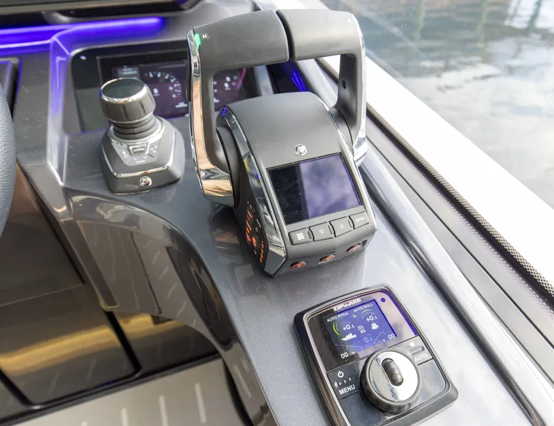 Slide: The Image of Galeon 435 GTO 2026 - 59