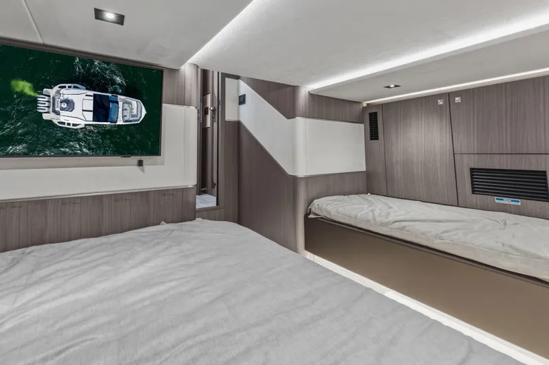 Slide: The Image of Galeon 435 GTO 2026 - 69