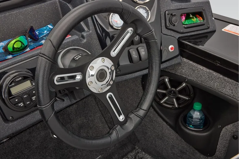 Slide: The Image of Tracker Targa V-19 WT 2026 - 31