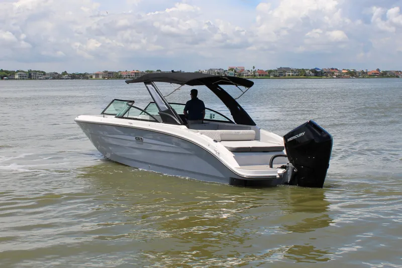 Slide: The Image of Sea Ray SDX 270 Outboard 2026 - 12