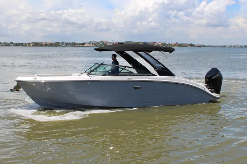 Slide: The Image of Sea Ray SDX 270 Outboard 2026 - 0