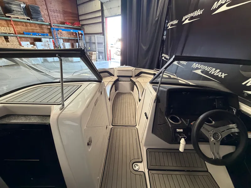 Slide: The Image of Yamaha 242S 2020 - 35