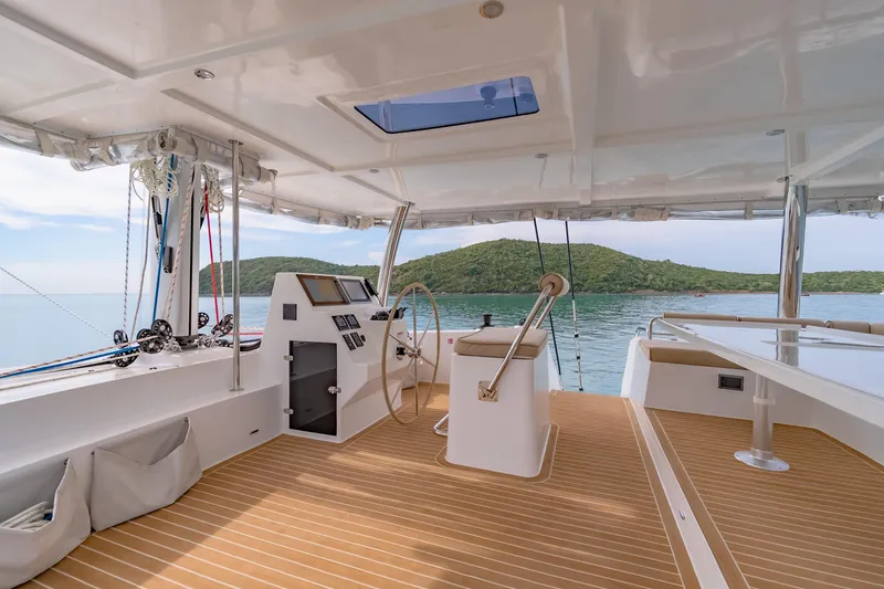Slide: The Image of Luxurious Island Spirit 525E yacht interior, 2026 model, with scenic ocean view. - 20