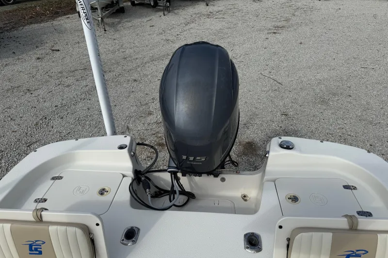 Slide: The Image of 2017 Carolina Skiff 218 DLV boat with Yamaha 115 outboard motor. - 28