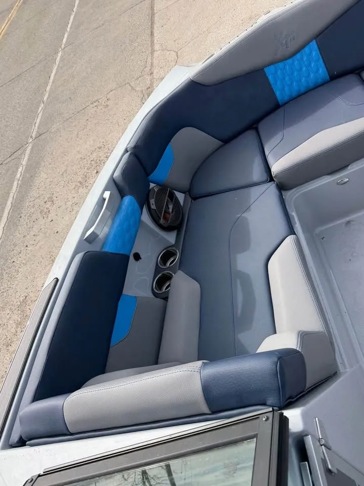 The Image of MasterCraft XT24 2022 - 0