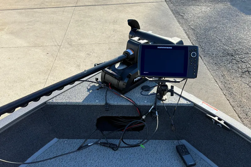 Slide: The Image of 2023 Lowe Fishing Machine 1675SC with Humminbird fish finder and Minn Kota trolling motor. - 11