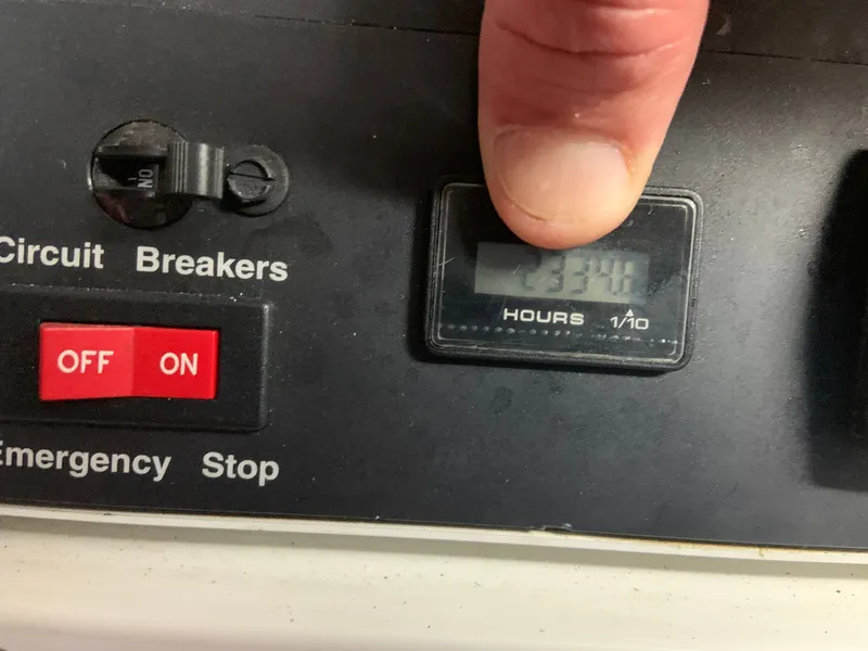 Slide: The Image of Sea Ray 500 Sundancer 2005 - 70