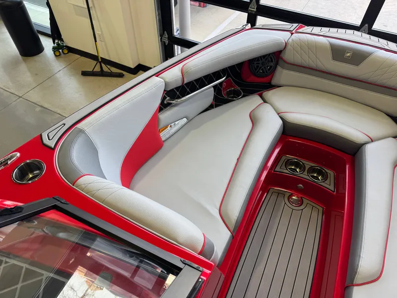 Slide: The Image of Interior of 2020 Nautique Super Air Nautique GS24 boat. - 19