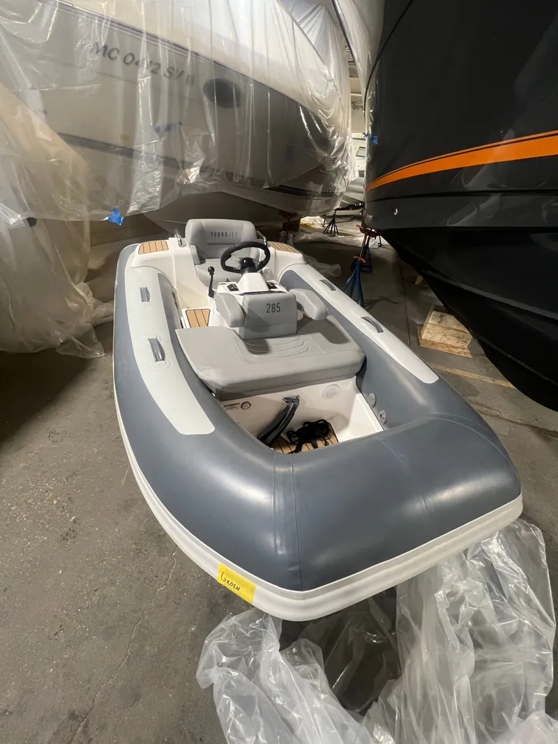 Slide: The Image of Williams 285 2023 - 3