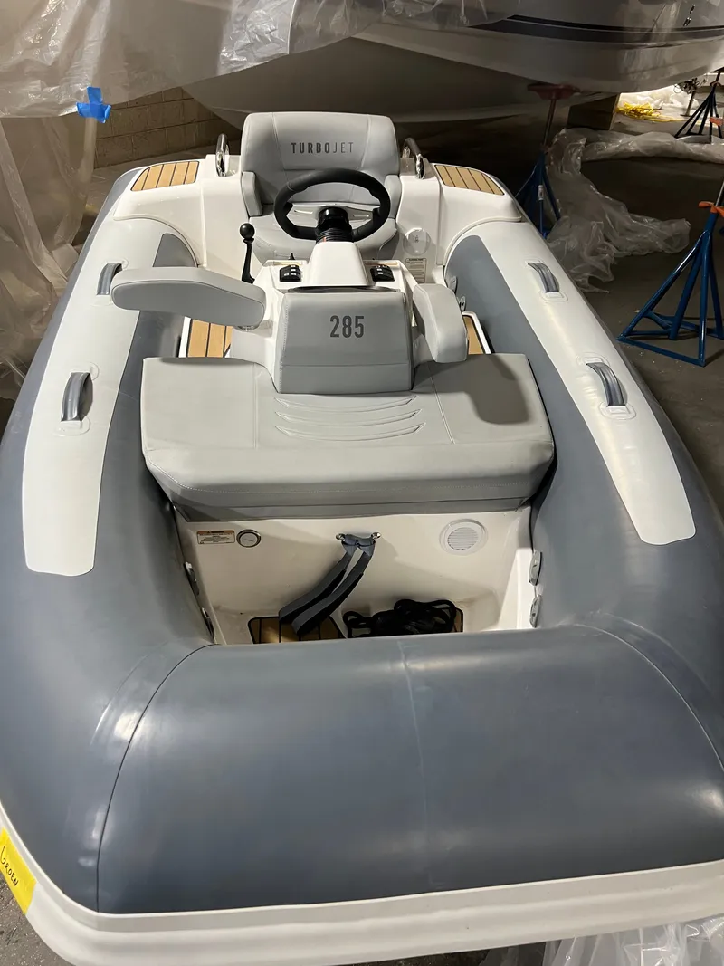 Slide: The Image of Williams 285 2023 - 9