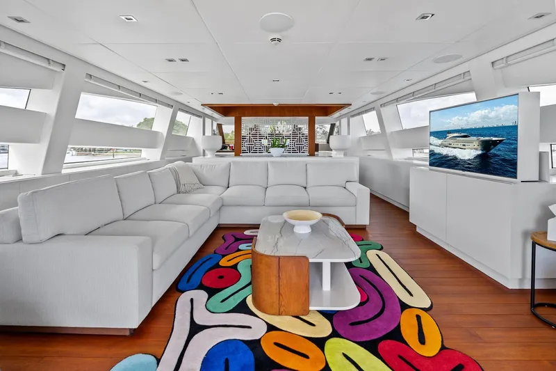 AB 116 Motoryacht 2013 - Marine Source