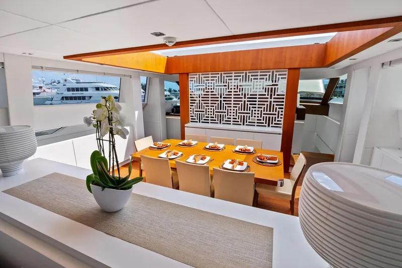 AB 116 Motoryacht 2013 - Marine Source