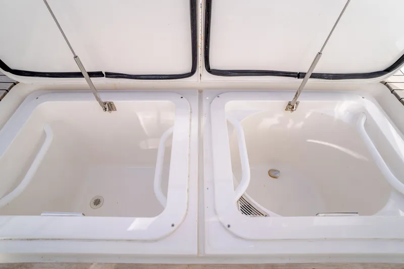 Slide: The Image of Viking Convertible 2017 - 25