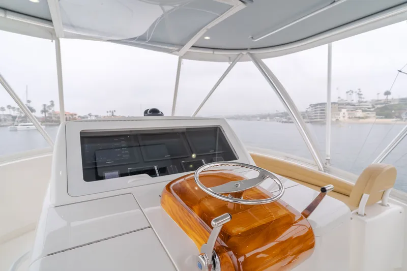 Slide: The Image of Viking Convertible 2017 - 54