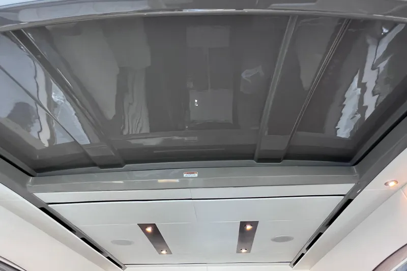 Slide: The Image of Ceiling view of 2017 Sea Ray Sundancer 400 yacht with modern lighting. - 59