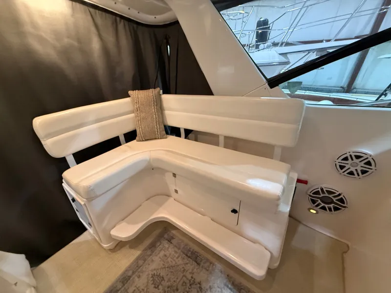 Slide: The Image of Tiara 3500 Open 2000 - 13