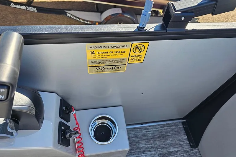 Slide: The Image of 2026 Bentley Pontoons 243 Fish CWT capacity label, showing 14-person or 2480 lbs limit. - 18