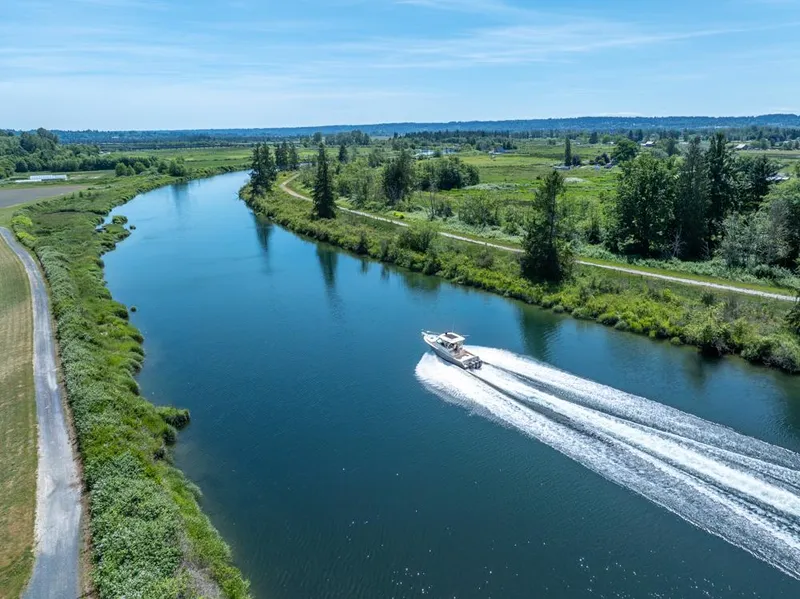 Slide: The Image of Grady-White Express 370 2019 - 60