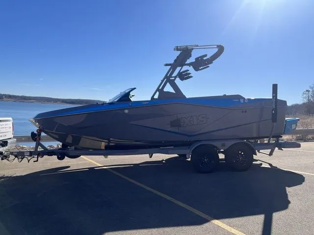 Slide: The Image of Axis T220 2024 - 20