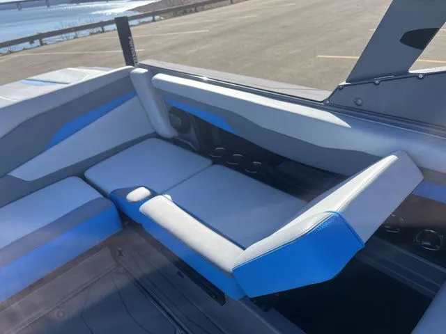 Slide: The Image of Axis T220 2024 - 33