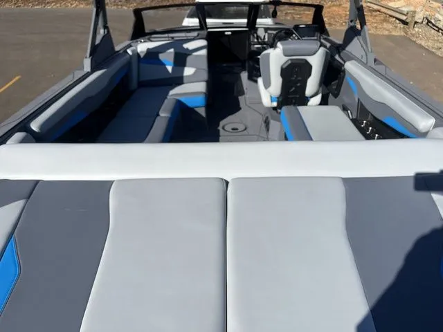 Slide: The Image of Axis T220 2024 - 8