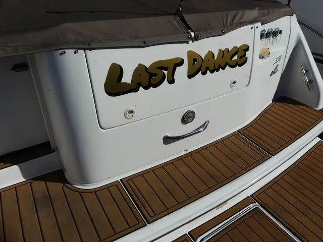 Slide: The Image of Sea Ray Sundancer 330 1998 - 4