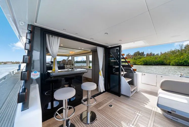 Slide: The Image of 2024 Azimut Magellano 60 - Image 13 - 13