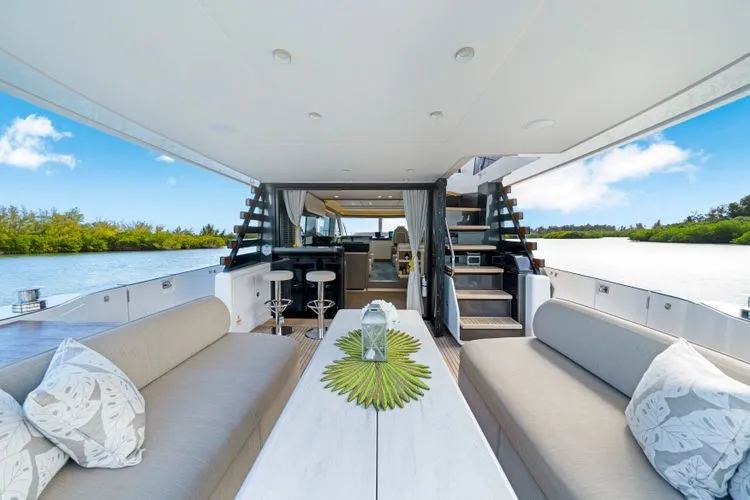Slide: The Image of 2024 Azimut Magellano 60 - Image 14 - 14