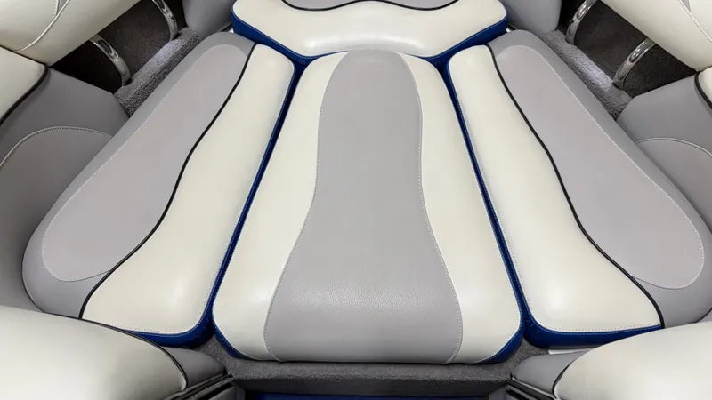 Slide: The Image of Malibu Wakesetter VTX 2012 - 79