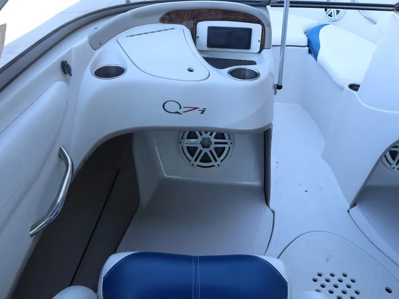 Slide: The Image of Interior of a 2010 Tahoe Q71 21 boat with speaker. - 8