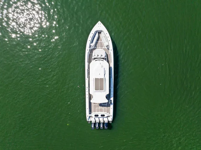 Slide: The Image of Yellowfin 54 Offshore 2024 - 51